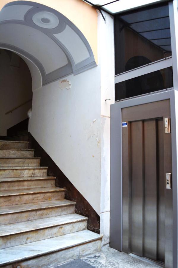 Porta Felu Διαμέρισμα Σαλέρνο Εξωτερικό φωτογραφία